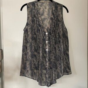 Gibson|Women's Sheer Sleeveless Button-Down Top|Medium|GUC